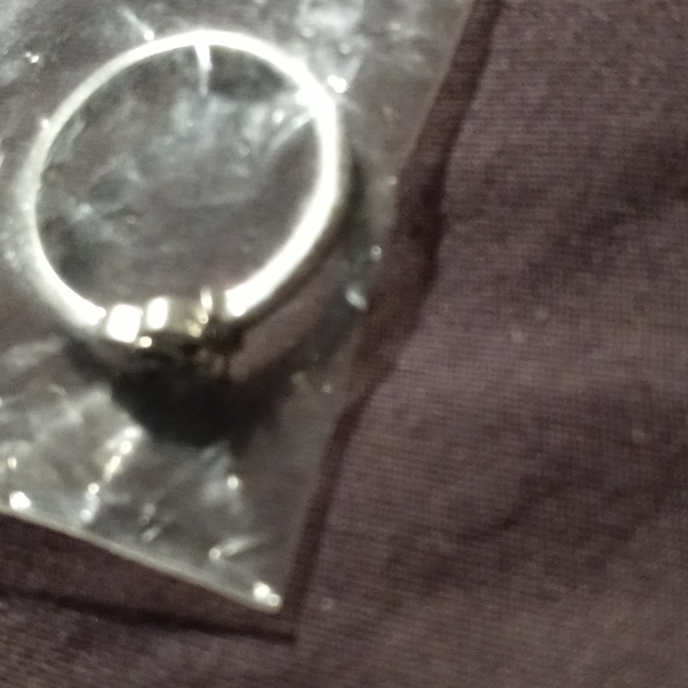 Elephant ring - Picture 4 of 4
